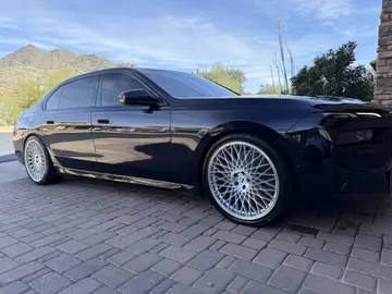 BMW 7 Series detailed by Optic Detail