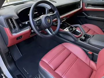 Porsche interior detailed by Optic Detail