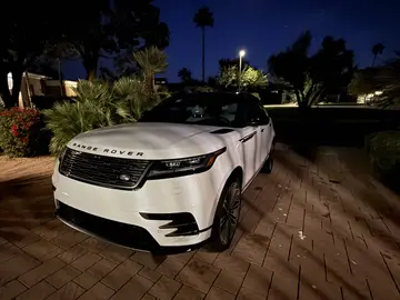Range Rover Velar detailed by Optic Detail